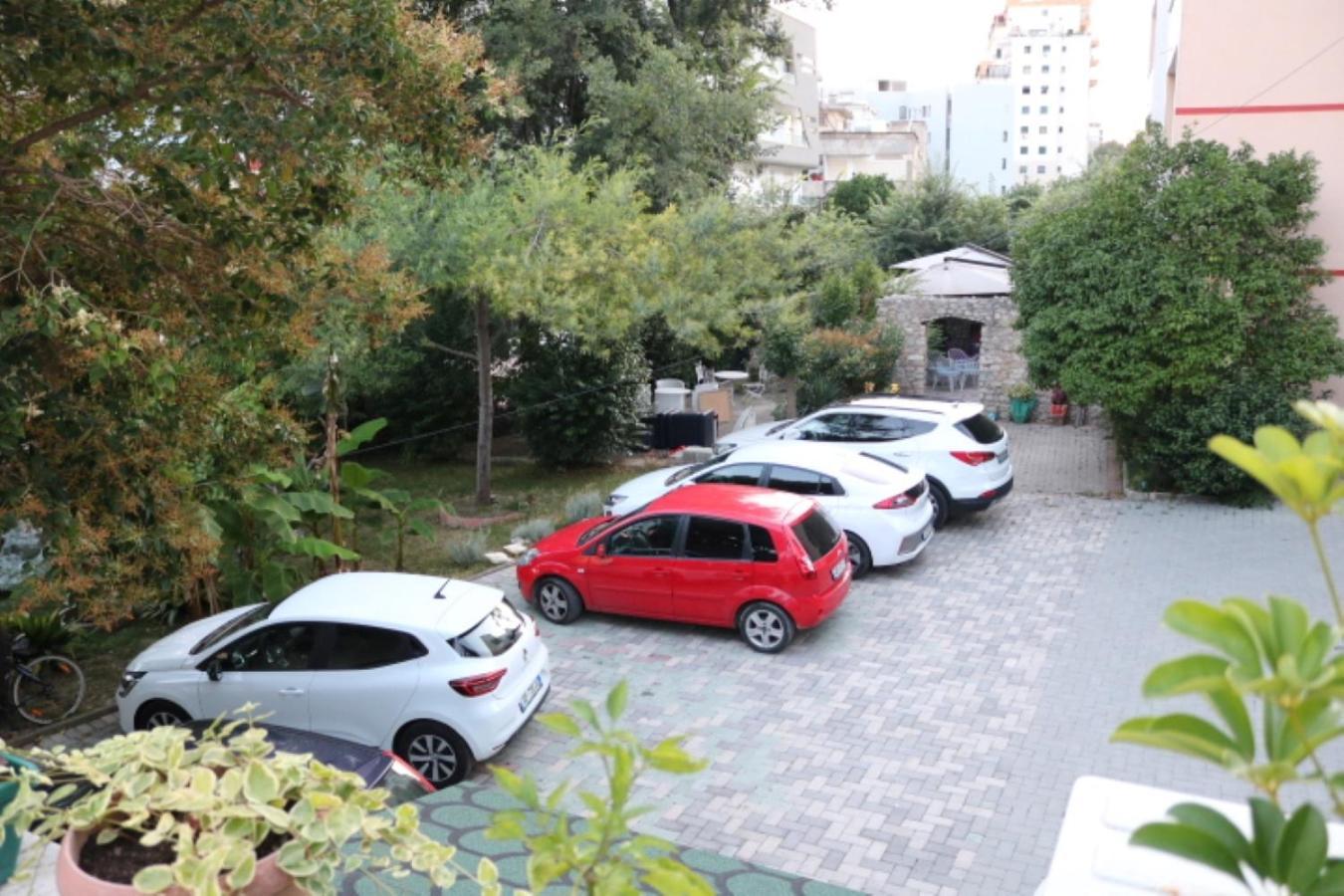 Hotel Ceka Дуррес Екстер'єр фото