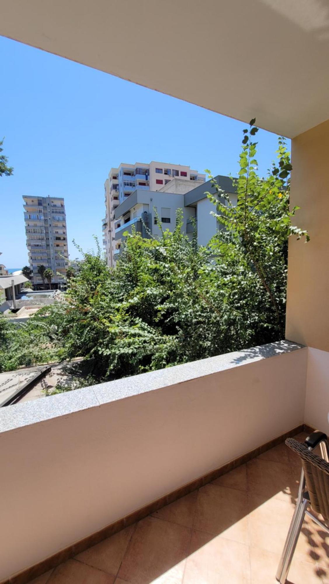 Hotel Ceka Дуррес Екстер'єр фото